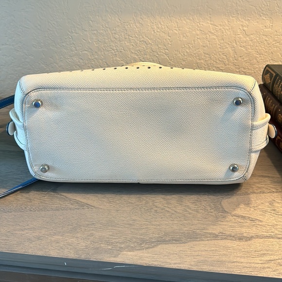 Designer Coach Cream Perforated Crossgrain Leather Prince Street Satchel Bag - Picture 10 of 10